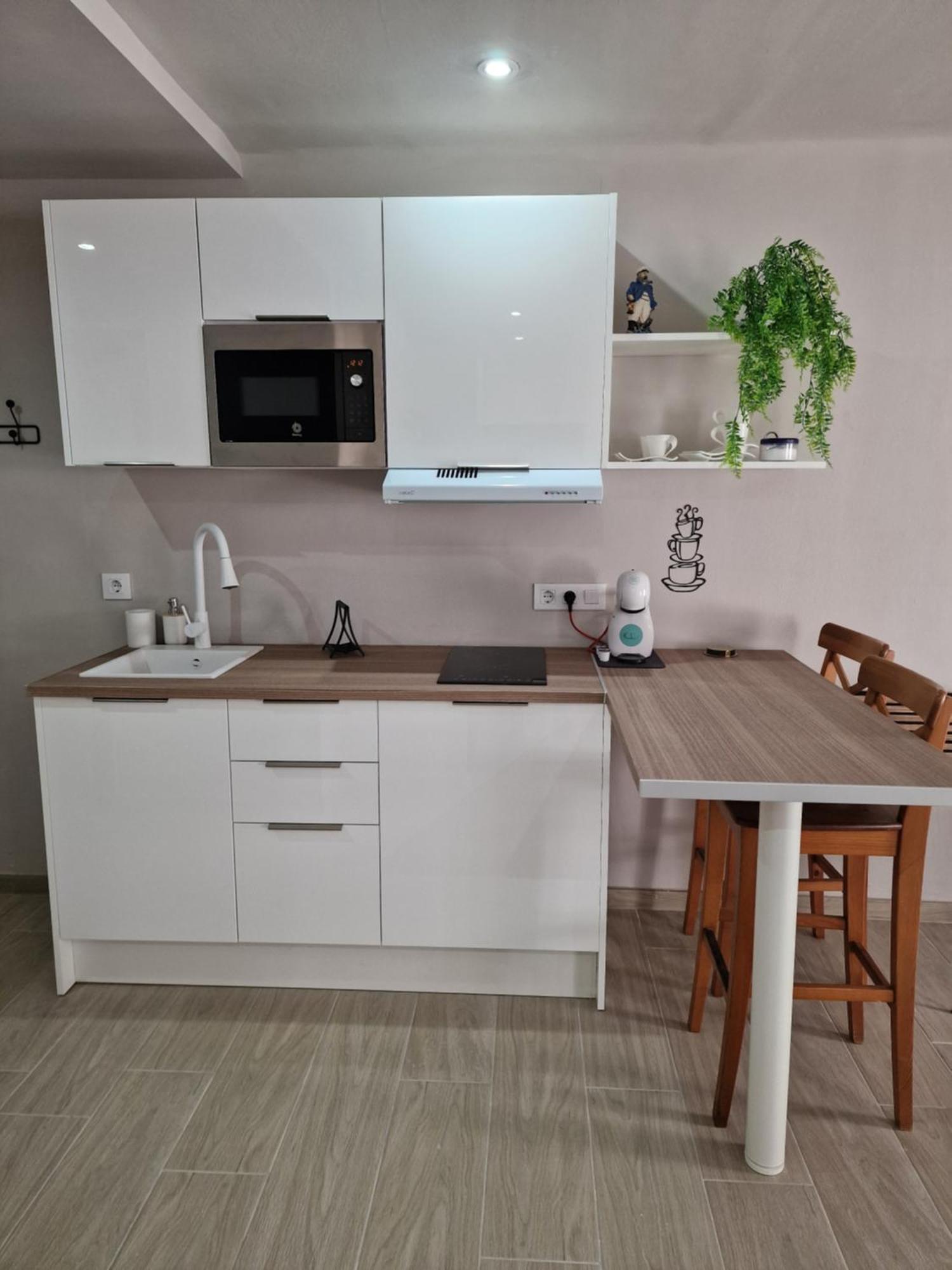 Pensio Torrent Hotel L' Escala Екстериор снимка