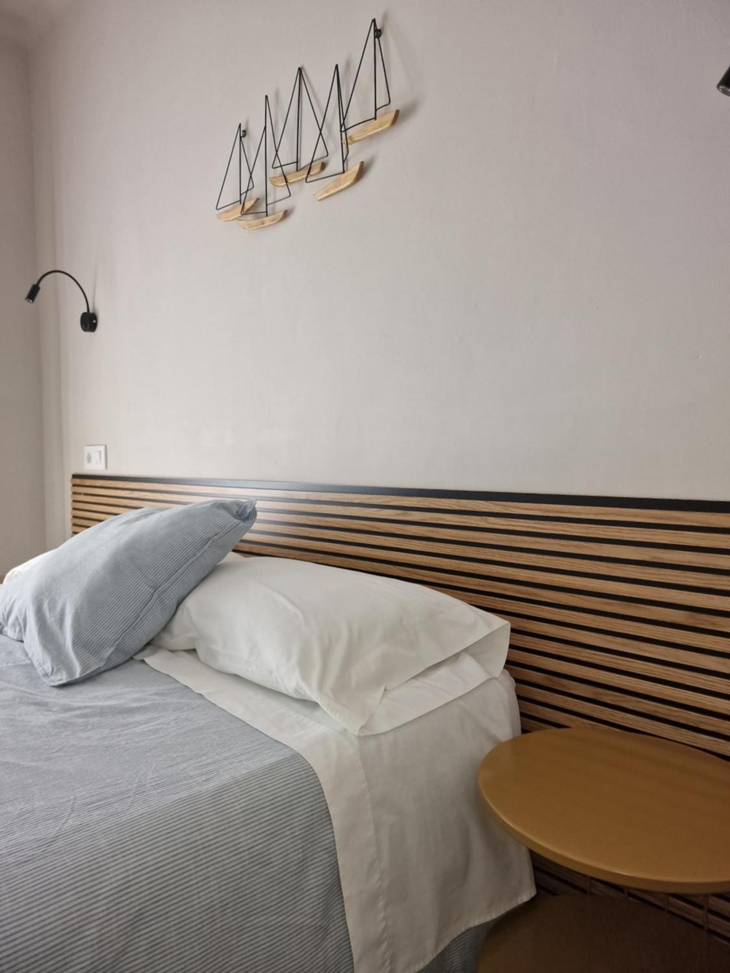Pensio Torrent Hotel L' Escala Екстериор снимка