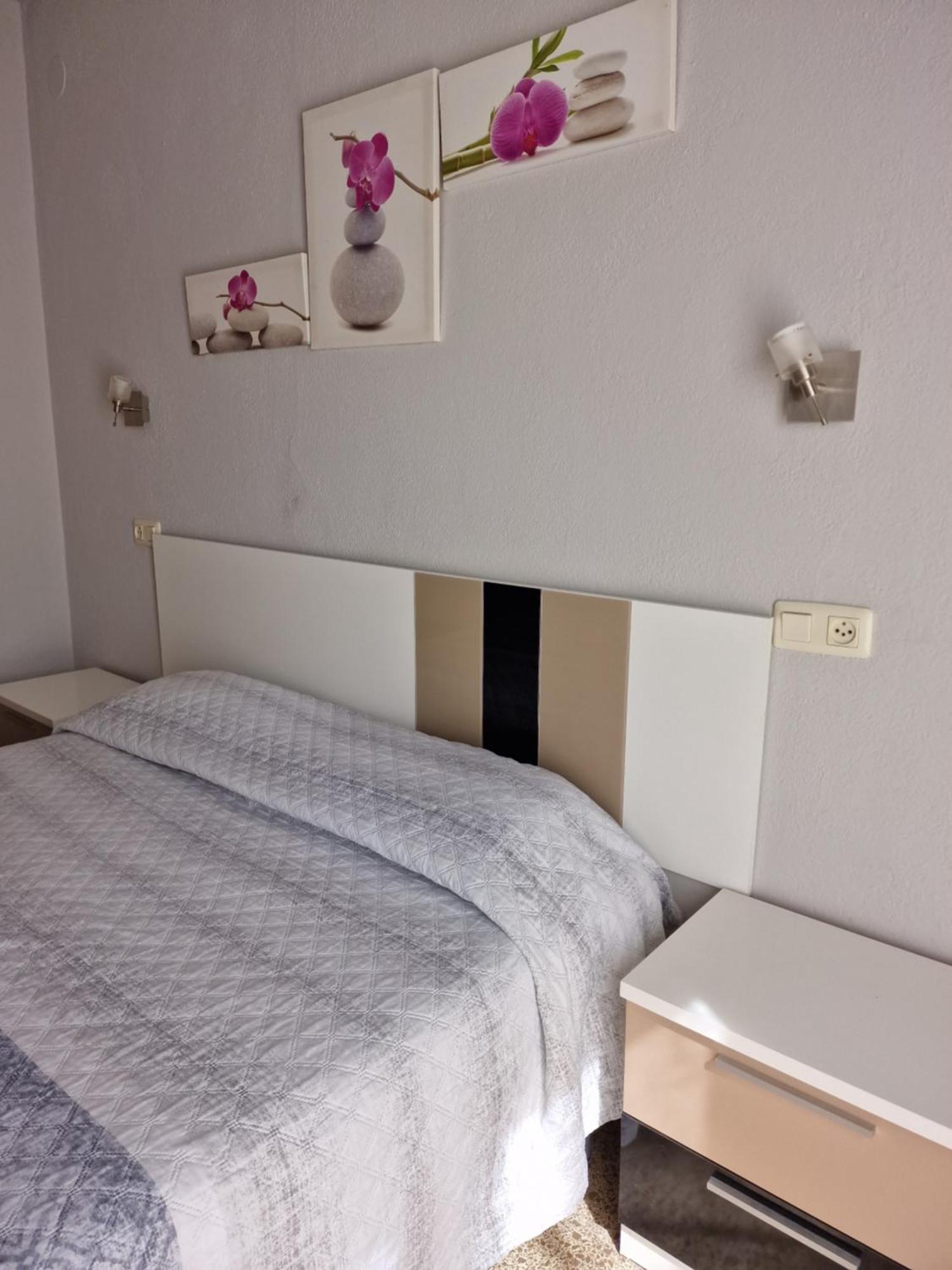 Pensio Torrent Hotel L' Escala Екстериор снимка