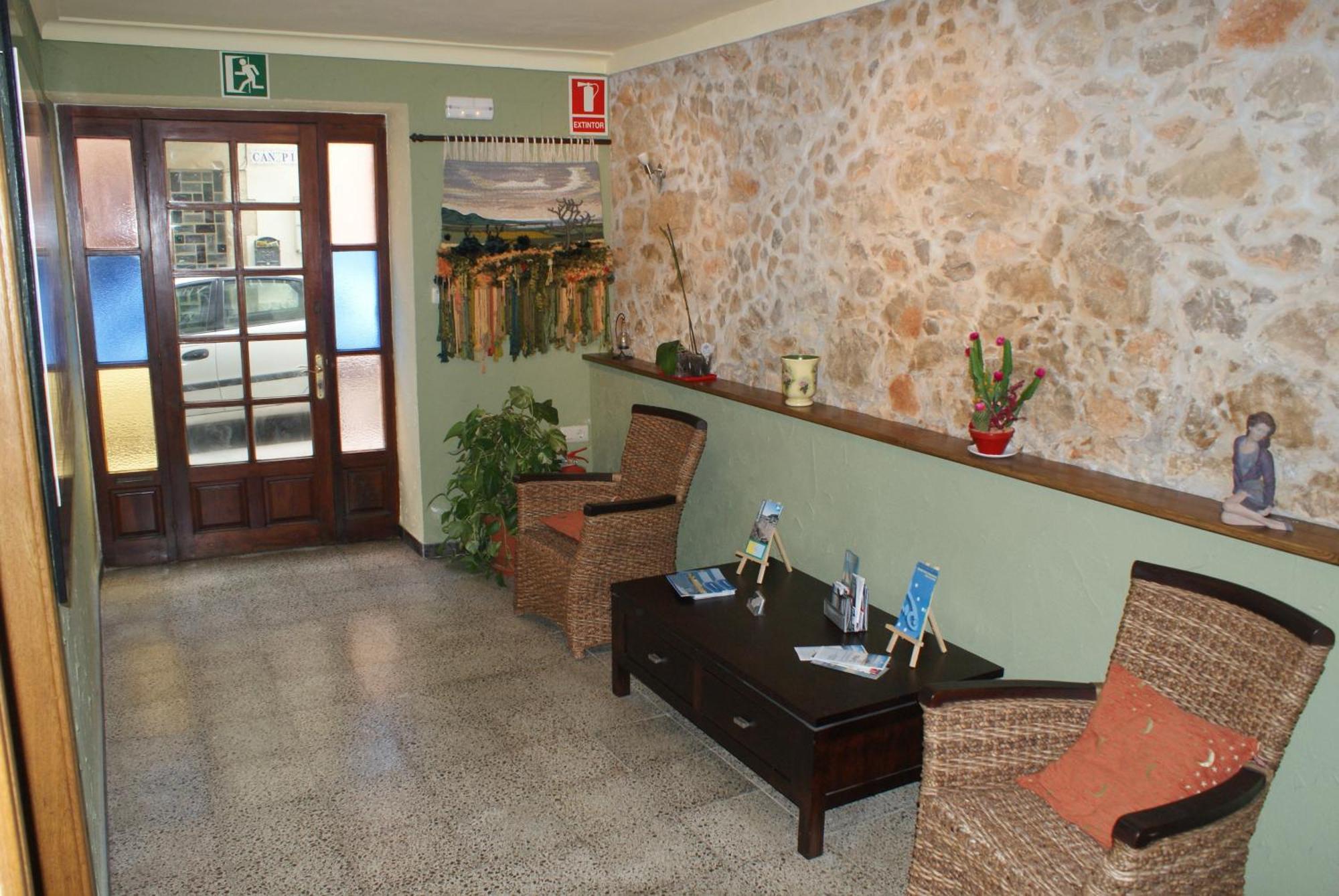 Pensio Torrent Hotel L' Escala Екстериор снимка